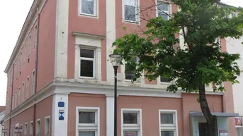 Expose Stadthaus (ehem. SPÖ) mit zugehörigem Parkplatz-Areal