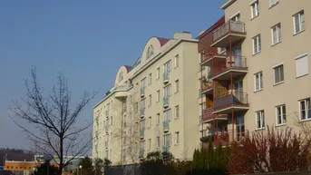 Expose St. Pölten-Traisenpark | 3-Zimmer-Mietwohnung | Top 2/15 | 2. OG mit Balkon und Aufzug