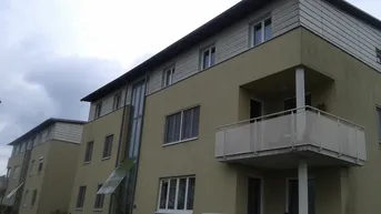Expose Top 2/7. Geförderte Dachgeschoßwohnung | 4 Zimmer | Miete mit Kaufoption | Balkon.