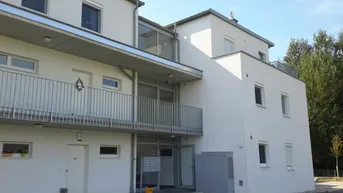 Expose Muckendorf. Top 1/6 geförderte 3 Zimmer Wohnung | 32m² Garten | Miete mit Kaufrecht.