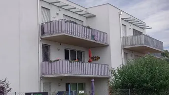 Expose Geförderte 3-Zimmer Wohnung in Miete mit Kaufoption | Dachgeschoss | Balkon