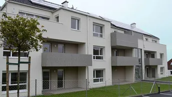 Expose Lichtenau. Geförderte 3 Zimmer Wohnung | 130 m² Garten | Miete mit Kaufoption.