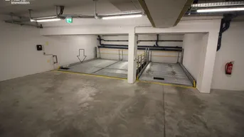 Expose Doppelstapler Parkplätze mit Liftzufahrt