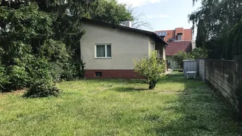Expose Großes Grundstück mit Altbestand im Herzen von Stockerau