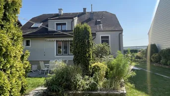 Expose Geräumiges Einfamilienhaus mit traumhaftem Garten und Swimmingpool