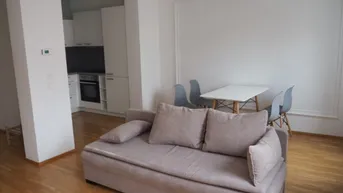 Expose Schöne 2-Zimmer Wohnung bzw. Büro mit kleinem Balkon