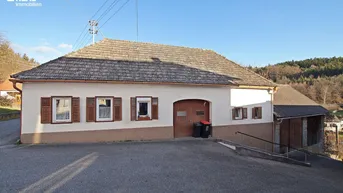 Expose 7534 Olbendorf - Sanierungsbedürftiges Landhaus mit Garage und großem Schuppen in zentraler Lage