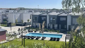 Expose Stilvolles Apartment mit Spa, Balkon &amp; Tiefgaragenplatz – nur 10 Gehminuten vom Neusiedler See entfernt!