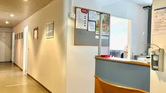 Expose Vollausgestattete PRAXIS nächst APOTHEKE