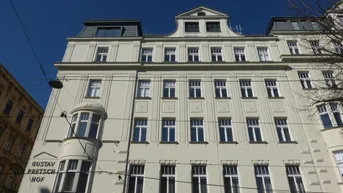 Expose Großzügig wohnen - Repräsentative Altbauwohnung mit 3 Schlafzimmern und 2 Bädern in der Laudongasse