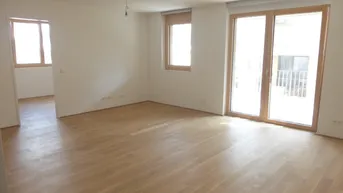 Expose Provisionsfrei - 10 m² sonniger Balkon! - 31 m² Wohnküche - 2 Schlafzimmer - Ab sofort beziehbar!