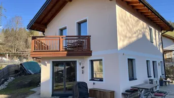 Expose Moderne Familienoase in Embach