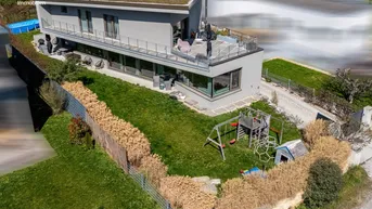 Expose Modernes Architektenhaus mit Fernblick bis zum Neusiedlersee