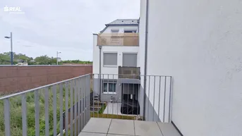 Expose Schöne Balkonwohnung in der Hirschstettner Straße