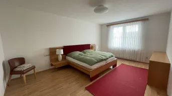 Expose Geräumige Obergeschosswohnung mit Hauscharakter, Garten und Keller