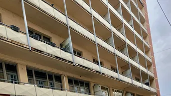 Expose TOPLAGE 4 Zimmer WOHNUNG Schwedenplatz-Nähe