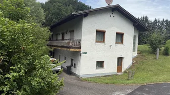 Expose Randegg - Einfamilienhaus mit großem Grund – Alleinlage