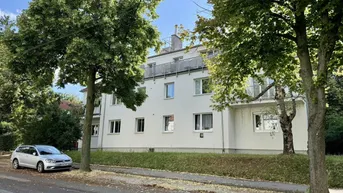 Expose Tolle Lage - kleine Wohnung mitten im Grünen
