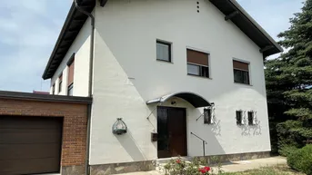 Expose Charmantes Einfamilienhaus mit großem Garten in Frauenkirchen