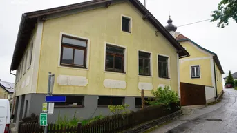 Expose Wohnhaus mit großzügiger Mehrzweckhalle (ehem. Tischlerei)