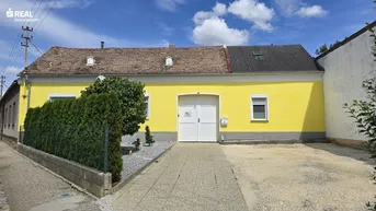 Expose idyllisches Weinviertlerhaus mit riesigem uneinsehbarem Innenhof und Stadl