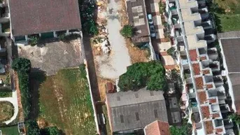 Expose Großzügiges Baugrundstück in 1220 Wien – Ihre Chance auf 5.900 m² für 2,5 Mio. €!