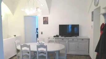 Expose 4 Zimmer-Wohnung mit WG-Eignung in zentraler Lage