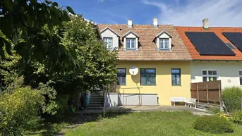 Expose Haus mit Flair und ruhigem Landleben in einer dynamischen Ortschaft