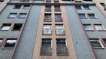 Expose INTERESSANTES RAUMKONZEPT - DG Maisonette in TOPLAGE des 5. Bezirks