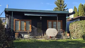 Expose idyllischer Badebungalow auf Eigengrund mit direktem Wasserzugang