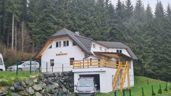 Expose Landhaus in Alleinlage bei Diex 