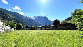 Expose Traumhaftes Grundstück: ca. 680 m² in sonniger Grünlage mit herrlichem Ausblick!