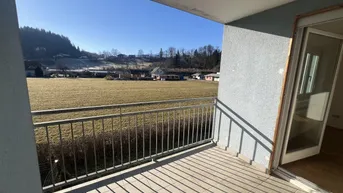Expose Moderne 3 Zimmer-Wohnung mit Loggia Nähe Velden