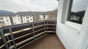 Expose Sanierungsbedürftige 2 Zimmerwohnung in Ruhelage Nähe St. Veit an der Glan!