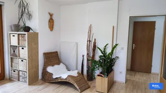 Expose Gemütliche 3-Zimmer-Wohnung mit Balkon und Carport