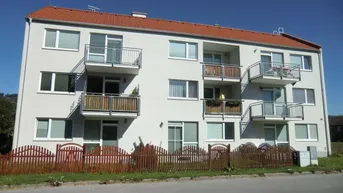 Expose Gefördert &amp; unbefristet 3 Zimmer-Mietwohnung mit Balkon