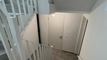 Expose 4 Zimmer (Stadt-)Reihenhaus in Neunkirchen mit 2 Garagenstellplätze -"Wohnen mit Chic"