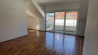 Expose Wunderschöne geförderte 3-Zimmer Dachterrassenwohnung