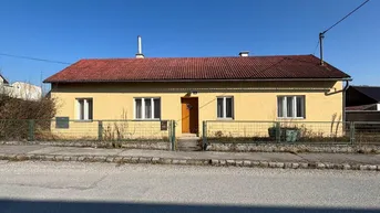 Expose Landhaus auf Eckgrundstück mit Potenzial