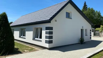 Expose Hübsches Landhaus mit wunderbarem Garten zu vermieten!