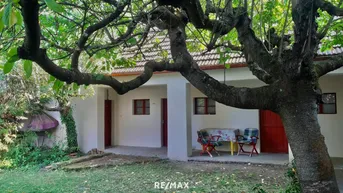 Expose Charmantes, idyllisches Landhaus mit eigenem Ferienappartement und Raum für Ideen!