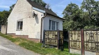 Expose BASTLERHIT - kleines Haus mit kleinem Garten zu kaufen