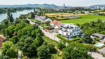 Expose Rarität und Wohntraum! Dachgeschosswohnung mit südwestseitiger Terrasse an der oberen Alten Donau auf Eigengrund! Garagenplatz inkludiert