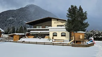 Expose Wohnhaus mit 4 Ferienwohnungen!