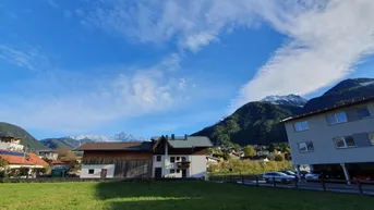 Expose Sonnig gelegenes Grundstück mit Ausblick!