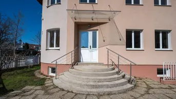 Expose Einfamilienhaus in Baden!