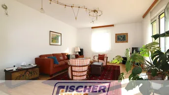 Expose Traumhafte 4-Zimmer-Maisonette-Wohnung mit 2 Balkonen in Waldrandlage und Blick über Hinterbrühl