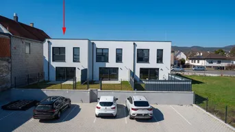 Expose Schöne 5 Zimmer-Garten-Wohnung in Sooß! ERSTBEZUG!
