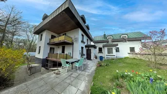 Expose Vielseitiges Ein-/Mehrfamilienhaus mit schönem ebenen Grundstück - Raum für Ihre Wohnträume