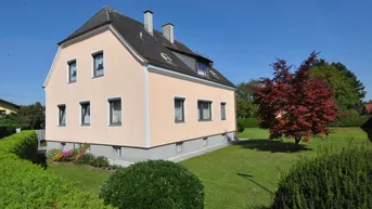 Expose Einfamilienhaus mit Doppelgarage und Veranda, 1224 m² Grundfläche - Gartenjuwel in Neuzeug